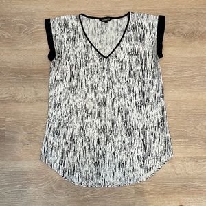 Express cap sleeve blouse size S